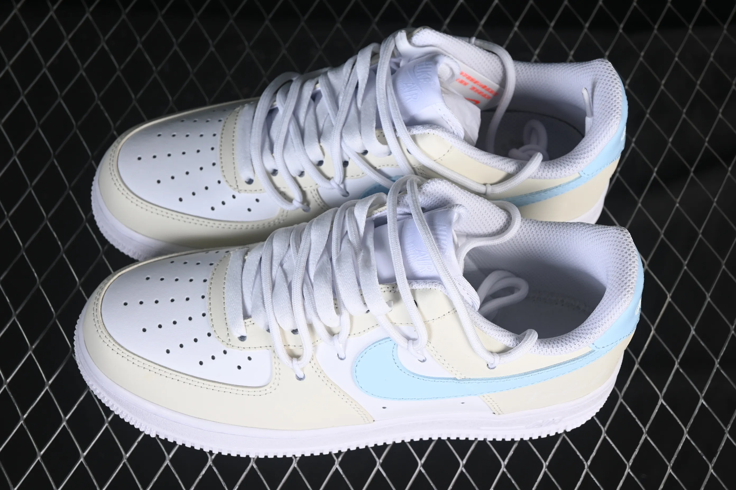 All Categories Nk Air Force 1 Air Force Series Nk Air Force 1 Low Air Force Low Nike Air Force 1'07 Low Lemon Salt Sparkling Water Air Force One Low Casual Sneakers ZH0316-111